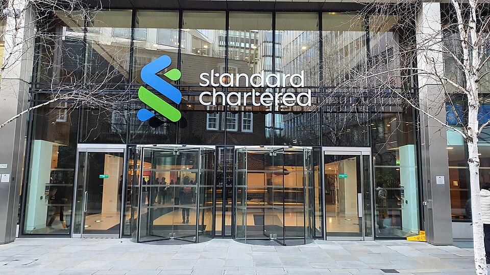 Standard Chartered to replace thousands of roles with AI